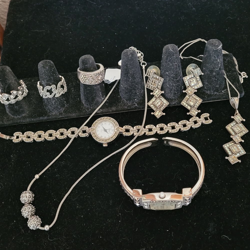 Elegant Silver and MARCASITE Jewelry Set 2 WATCHES 2 Necklaces Earings And Rings